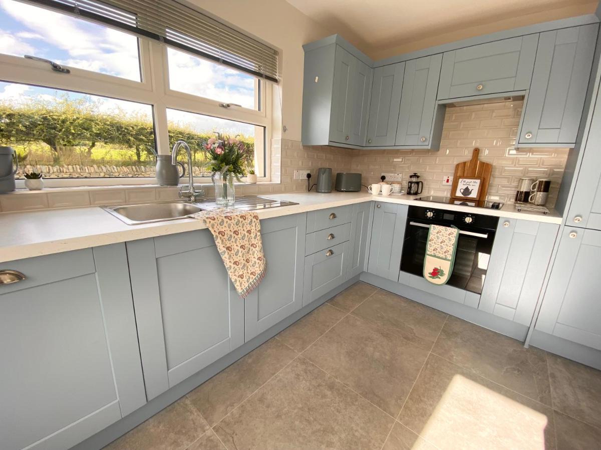 The Gate Lodge At Dunnanew - 4 Star- Sleeps 5 Seaforde Extérieur photo